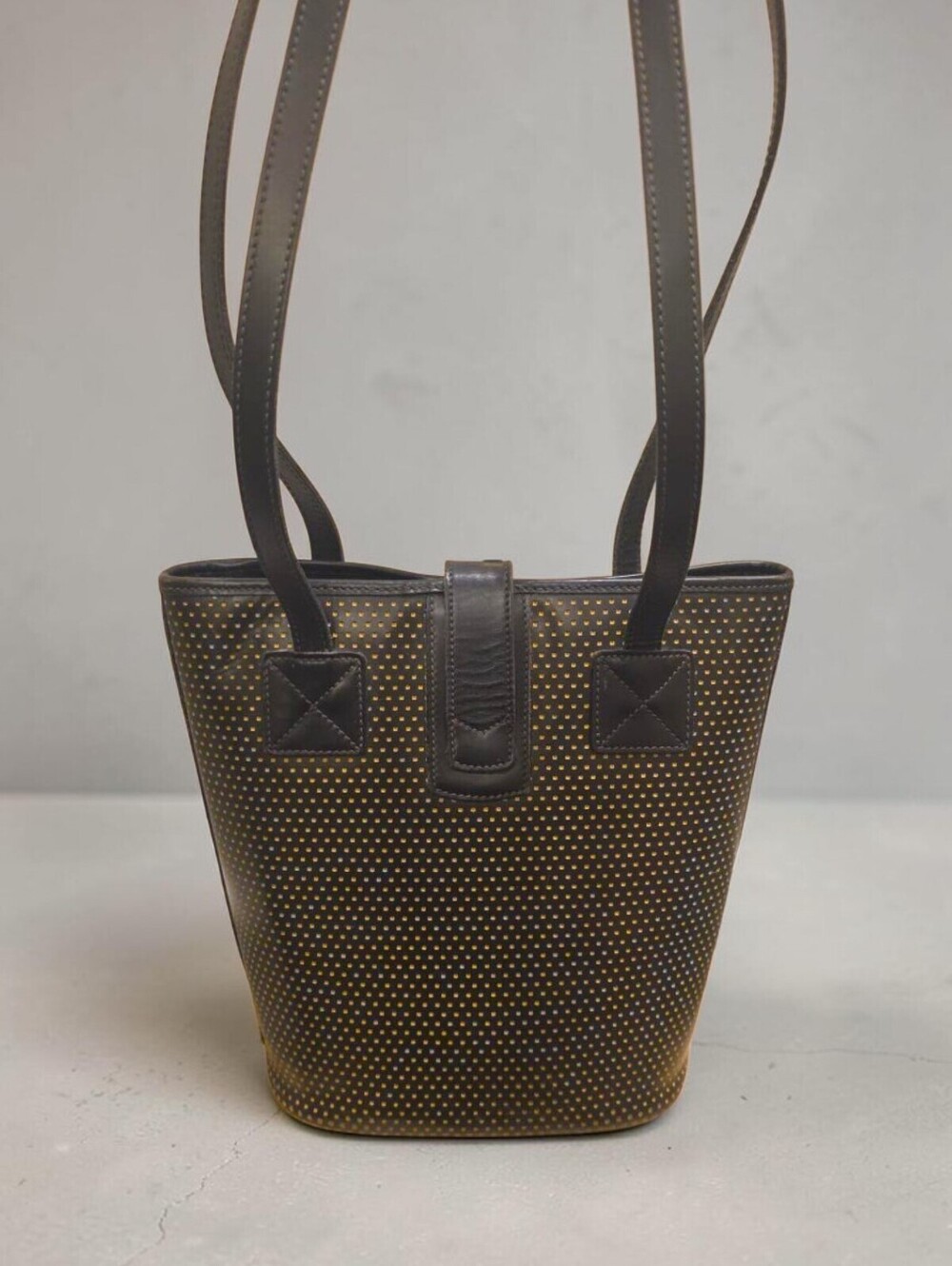 Rare Vintage Dooney & Bourke Mini Dots AWL Bucket Black Leather Turnlock Bag